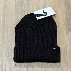 NWT Vuori California Beanie Ribbed Knit Dark Cherry